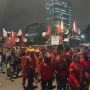 Sempat Ogah Bubar, Massa Buruh Akhirnya Tinggalkan Depan Gedung DPR RI