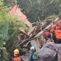 Tim Gabungan Cari 4 Korban Longsor di Empang Bogor, BPBD: Belum Terlihat Tanda...