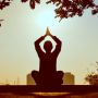 Cara Menjaga Pola Pikir Positif Setiap Hari, Harus Meditasi?