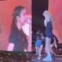 Jennie dan Rose Jadi Sasaran Pelemparan Penonton VIP, Warganet Murka: Kampungan Jangan Sok Tajir