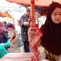 Tradisi Mambantai Sambut Bulan Ramadhan di Padang, Warga Ramai-ramai Berburu Daging Segar