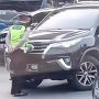Sudah Jadi Tersangka, Pengemudi Fortuner Ancam Pengendara di Jakut Beli Pelat Dinas Polri Palsu Via Online