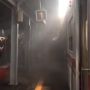 Gerbong KRL di Stasiun Bojong Gede Diduga Meledak hingga Mengeluarkan Asap, PT KAI: Imbas Listrik Padam