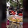 Bobon Santoso dan Chef Arnold Bikin Gulai Ayam Porsi Jumbo di Solo, Jan Ethes Ikutan Ngintip