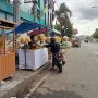 Jalan Multatuli Tempat Berburu Takjil di Rangkasbitung