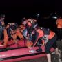 6 Nelayan yang Terombang-Ambing Selama 6 Jam Diselamatkan Basarnas Manado