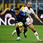 Garang Bawa Fiorentina Kalahkan Inter, Sofyan Amrabat Buka Puasa Pakai Pisang di Tengah Laga