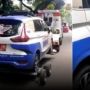 Mobil Bea Cukai Diderek Petugas Dishub Gegara Parkir Sembarangan, Warganet: Siapa yang Bayar Dendanya?