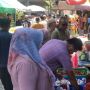 Gelar Pasar Murah 4 Hari di Halaman Kantor Gubernur Sumbar, Mahyeldi: Semoga Kebutuhan Sembako Masyarakat Terpenuhi