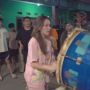 Selain Ikut Bangunin Sahur Warga, Ayu Ting Ting Bagikan THR