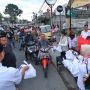 Ringankan Beban Masyarakat Menjelang Lebaran, Rumah Sandiuno Indonesia Berbagi Makanan dan Santunan