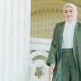 Tips Outfit Lebaran yang Nyaman dan Stylish Ala Zaskia Sungkar