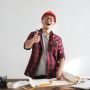 Berhenti Minder di Kantor! 5 Strategi Jitu untuk Lebih Percaya Diri dan Tingkatkan Performa