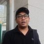 Carlo Saba Meninggal, Dudy Oris Tahan Tangis Kenang Momen di Atas Panggung