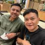 Menangis Kenang Mendiang Carlo Saba di Konser, Hedi Yunus Pastikan Tak Sedang Jual Drama