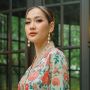 Nyanyi Bareng Maia Estianty, Penampilan BCL Pakai Rok Super Mini Bikin Salfok: Janda Mah Bebas Ya