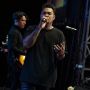 Virgoun Nangis di Atas Panggung, Warganet: Cowok Banyak Drama, Manipulatif