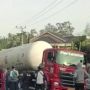 Kecelakaan, Mahasiswa Tewas Terlindas Truk Tangki LPG di Hajimena