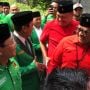 Semangka Hijau Isinya Merah, Hasto PDIP Sambut Elite PPP Dengan Pantun