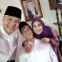 5 Potret Harmonis Ganjar Pranowo Bareng Anak dan Istri, Kemesraannya Bikin Iri Banyak Orang