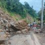 Jalan Batusitanduk - Rantepao di Kabupaten Luwu Sudah Dilalui Kendaraan