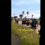 Momen Mobil RI 1 Nyangkut Lewati Jalan Rusak di Lampung, Presiden Jokowi Sampai Buka Pintu