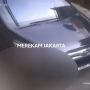 Terekam CCTV saat Dilindas Mobil, Bocah Laki-laki Tewas saat Bermain di Jalanan!