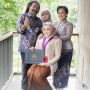 7 Potret Limbad Hadiri Acara Wisuda Anak, Senyum Bahagianya Jadi Sorotan