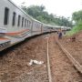 Argo Parahyangan Jadi KA Pertama yang Lintasi Jalur Rel Longsor di Purwakarta