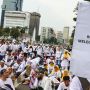 Aksi Tolak RUU Kesehatan di Patung Kuda Berimbas pada Layanan Transjakarta