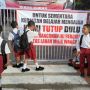 Sekolah Disegel Ahli Waris, Murid SDN Kalirejo II Menangis, Terpaksa Belajar di Teras Rumah Pak RT dan Musala