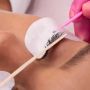 6 Perbedaan Eyelash Extension dan Lash Lift, Mana yang Lebih Aman?