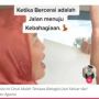 Aksi Wanita yang Bahagia setelah Resmi Bercerai, Bersyukur dan Penuh Senyum