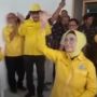 Aksi Sawer Uang Petinggi Golkar Saat Daftar di KPU Sumsel Dinilai Tak Etis, Berujung Minta Maaf