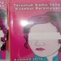 Ulasan Buku Teruntuk Kamu yang Kusebut Perempuan: Kumpulan Puisi Menyentuh Hati