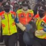 Beraksi Incar HP Penumpang KRL, Pencopet Wanita Teriak-teriak saat Ditangkap Petugas