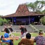 Liburan Edukatif Bareng Anak dan Keluarga, Bisa Main ke Pantai Sambil Belajar Kebudayaan Jawa