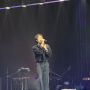 Gandeng Rayhan Noor dan Natasha Udu, Hindia Sukses 'Bakar' Panggung New Live Show