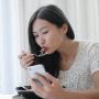 10 Arti Mimpi Makan Mi: Peringatan Supaya Jangan Baper!