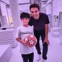 Rafathar Full Senyum Bertemu Legenda Sepakbola Kaka, Warganet: Next Bang Messi