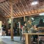 Warung Kopi Klotok Ramai Pembeli, Ini Tips Agar Tak Antre dan Jalur Alternatif Bebas Macet