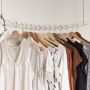 5 Tips Memilih Fashion yang Timeless, Investasi Pakaian Basic?