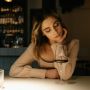 5 Zodiak Ini Sering Pura-Pura Kuat Demi Sembunyikan Masalah Hidup, Capricorn Aslinya Rapuh