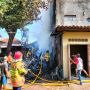 Diduga Lalai Nyalakan Obat Nyamuk, Gudang Kayu di Kota Jogja Terbakar