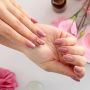 5 Hal yang Perlu Disiapkan sebelum Pasang Kuku Palsu, Hasilnya Gak Kalah dengan Salon
