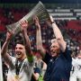 Rebut Trofi Mayor Perdana dalam Karier, David Moyes: Ini Momen Luar Biasa dalam Hidup
