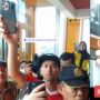 Raffi Ahmad Pilih Pakai iPhone Rusak Meski Kekayaannya Selangit!