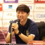 Jahil Tak Pandang Bulu! Shin Tae-yong Cubit Gemoy Perut Erick Thohir, Pertanda Disuruh Ngegym?