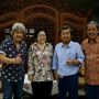 Terima Kedatangan Grup Legendaris, Megawati dan Bimbo Bahas dan Kenang Masa Lalu