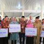 Menko PMK Serahkan Santunan BPJS Ketenagakerjaan di Lampung Utara